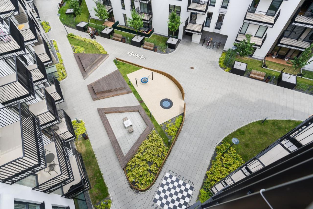 Esencja Apartments With Free Parking Garbary 104 By Noclegi Renters พอซนาน ภายนอก รูปภาพ