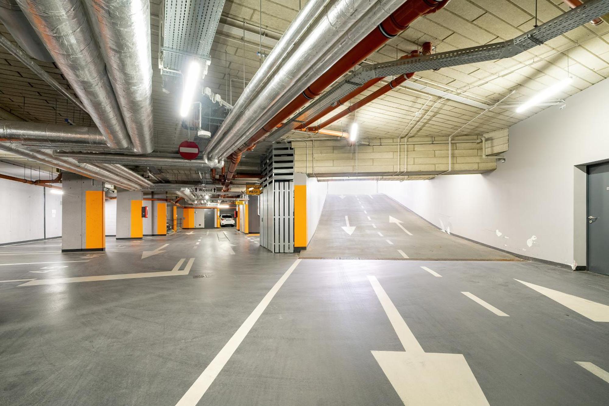 Esencja Apartments With Free Parking Garbary 104 By Noclegi Renters พอซนาน ภายนอก รูปภาพ